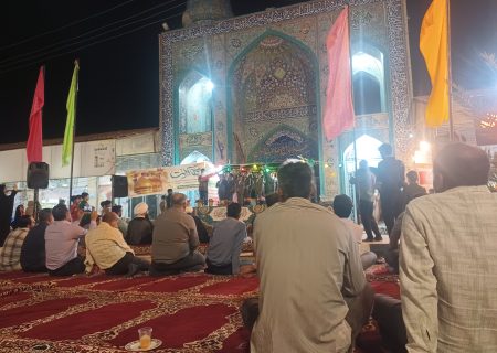 مراسم جشن میلاد با سعادت امام رضا علیه‌السلام در شهرستان سیریک برگزار  شد.